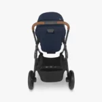 The Vista V2 stroller features all-wheel suspension, a 4-position adjustable handlebar, as well as an easy-access foot brake with visual indication