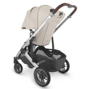 The Cruz V2 stroller features all-wheel suspension, a multi-position adjustable handlebar, as well as easy-access foot brakes